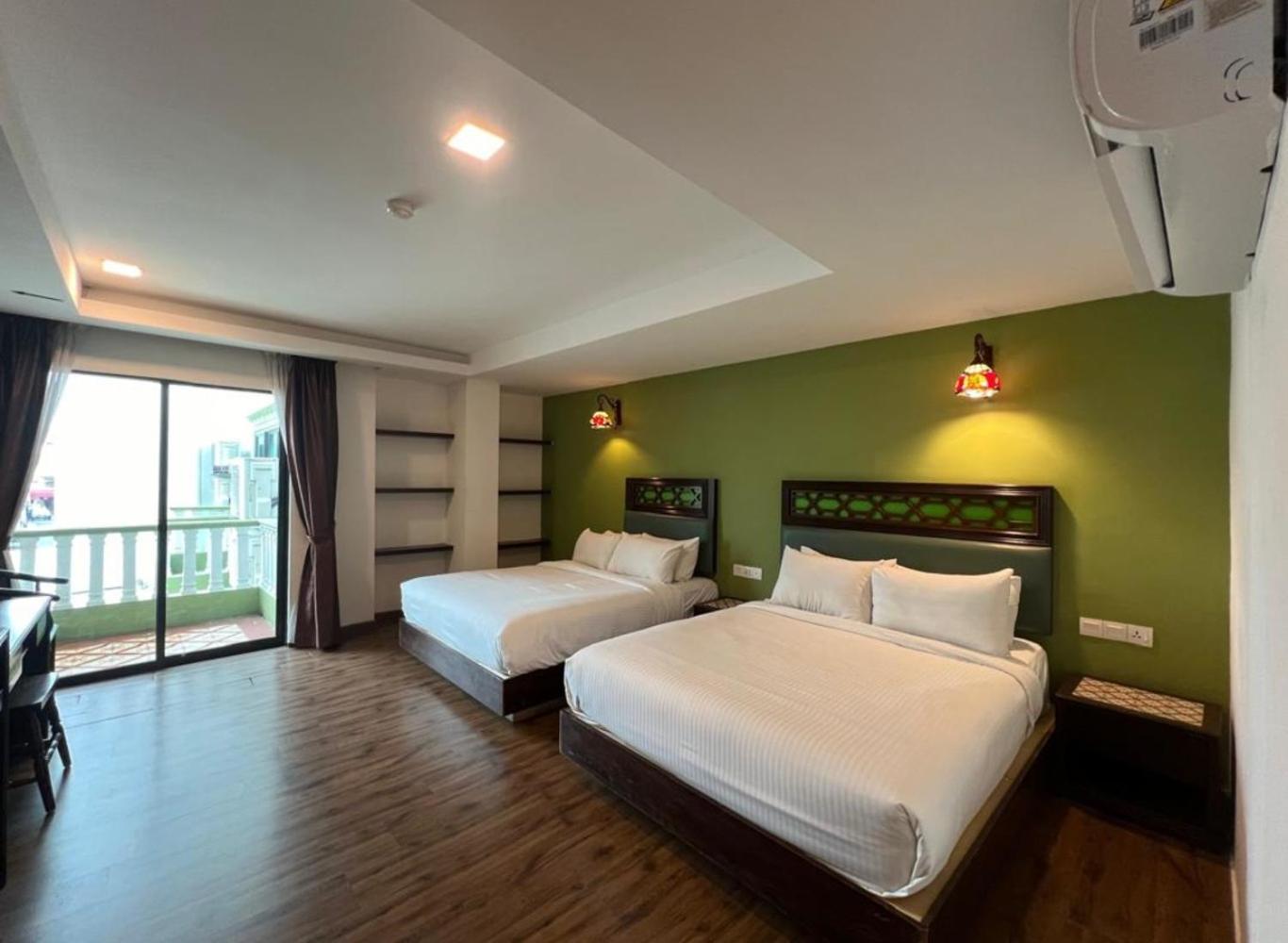 Swiss Hotel Heritage Boutique Melaka Buitenkant foto